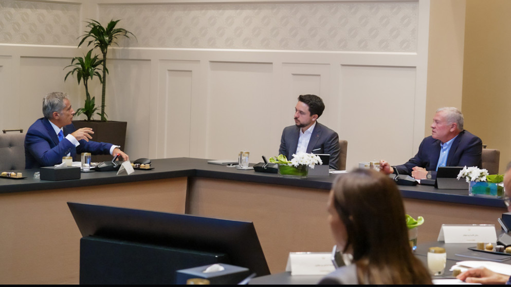 صورة حول : عاجل| الملك يتابع سير العمل في رؤية التحديث الاقتصادي ويؤكد أهمية الالتزام بالخطط الزمنية عاجل| الملك يتابع سير العمل في رؤية التحديث الاقتصادي ويؤكد أهمية الالتزام بالخطط الزمنية