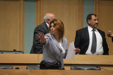 صورة حول : هل تعود النائب السابق الحروب لمجلس النواب بعد مصادقة المحكمة الإدارية على فصل النائب الجراح هل تعود النائب السابق الحروب لمجلس النواب بعد مصادقة المحكمة الإدارية على فصل النائب الجراح