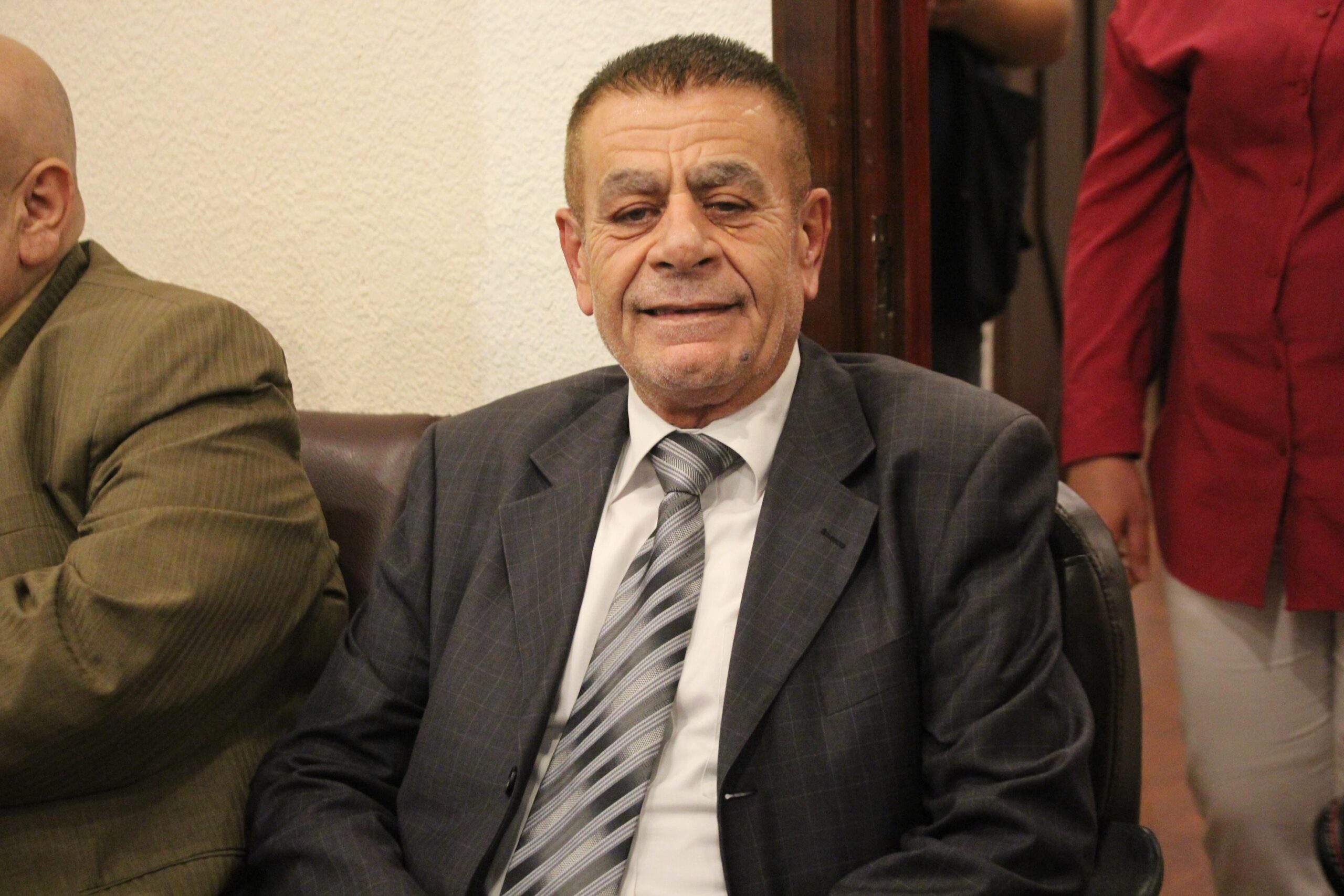 صرخة فنانين بعد دفع التلفزيون الأردني 500 ألف دينار لمؤثر مقابل 15 حلقة… وحزب البناء يتبنى مطالبهم “فيديو وصور"