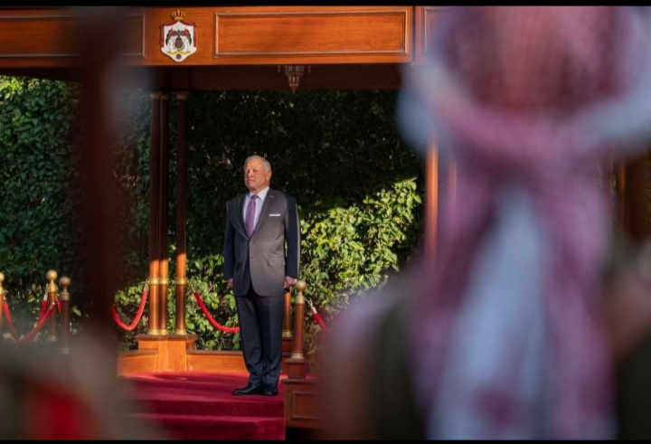 الملك يتقبل أوراق اعتماد عدد من السفراء الجدد لدى البلاط الملكي الهاشمي