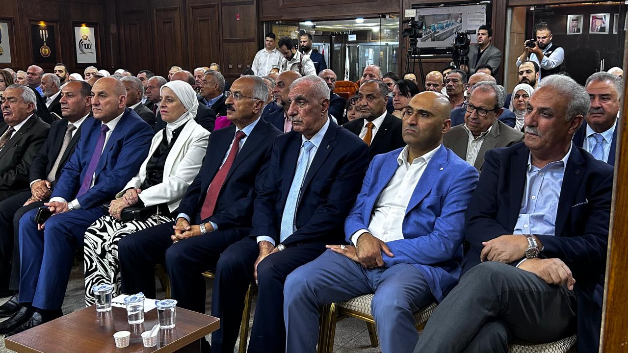 الصفدي يرعى حفل إشهار كتاب للنائب شاهر شطناوي