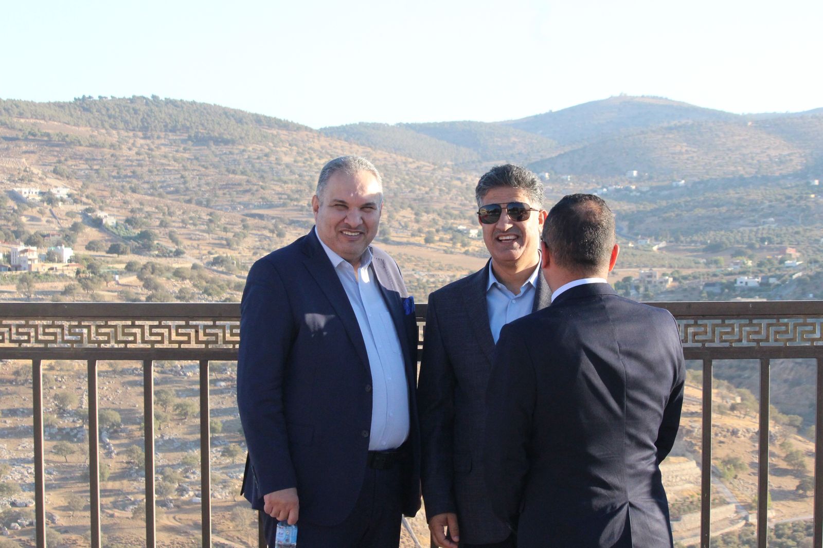 حفل اشهار كتاب “وكأني لا زلت هناك” للدكتور صبري الربيحات .. فيديو وصور