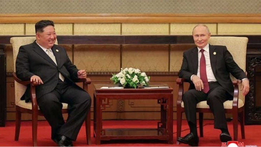 صورة حول : كوريا الشمالية تتخذ إجراءات أمنية مشددة بعد اجتماع كيم مع بوتين كوريا الشمالية تتخذ إجراءات أمنية مشددة بعد اجتماع كيم مع بوتين