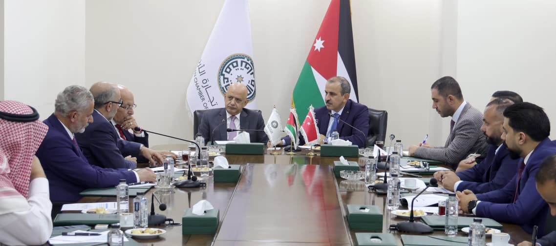 صورة حول : الحاج توفيق: يدعو لزيادة الاستثمارات التركية مع انطلاق مشاريع رؤية التحديث الاقتصادي الحاج توفيق: يدعو لزيادة الاستثمارات التركية مع انطلاق مشاريع رؤية التحديث الاقتصادي