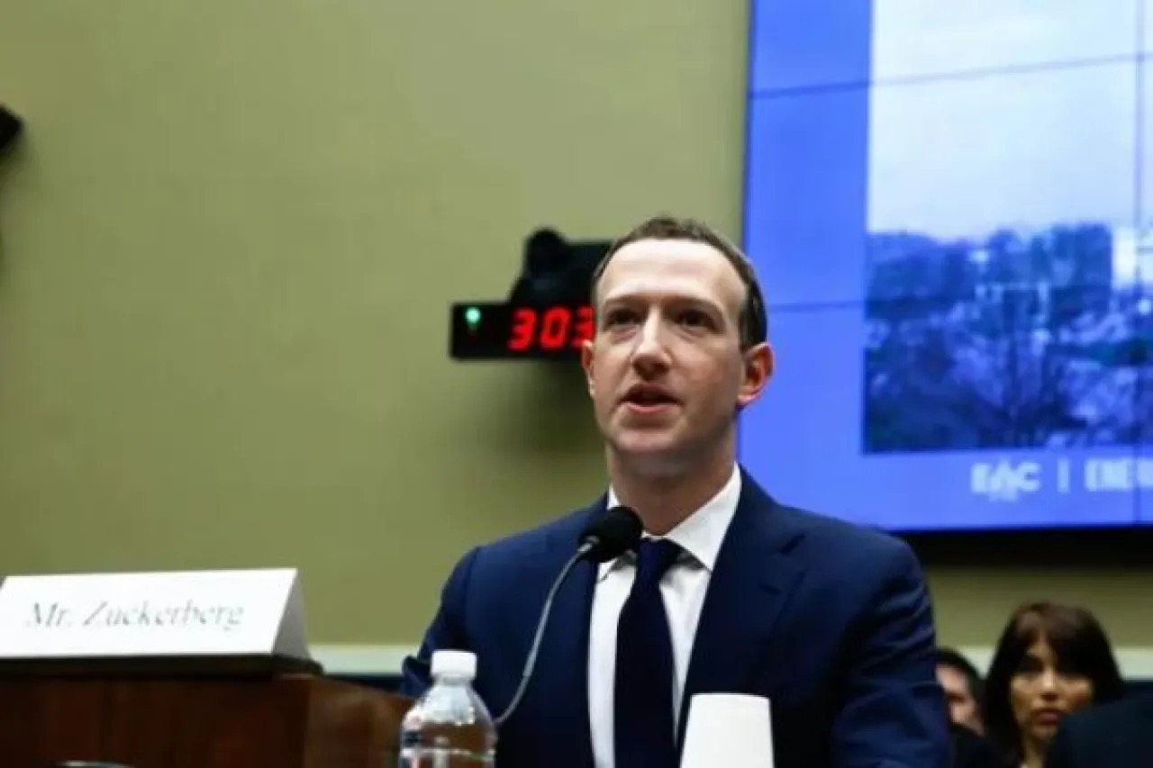 اتهامات بانتحال شخصية مؤسس "ميتا" تضع محاميًا أميركيًا في مأزق قانوني