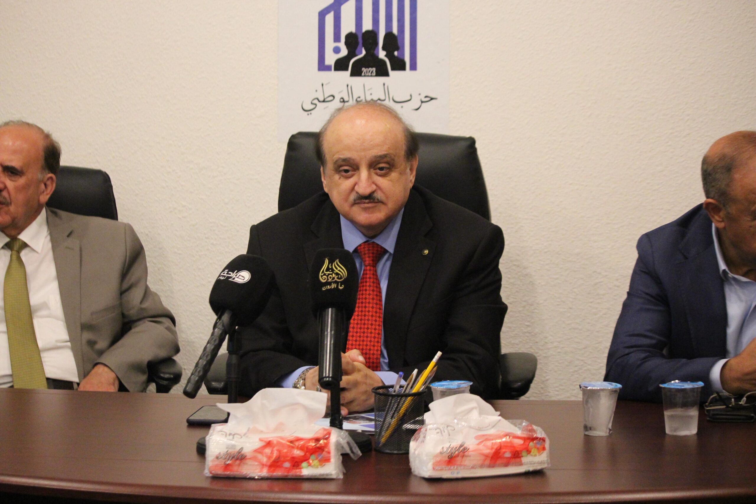 صرخة فنانين بعد دفع التلفزيون الأردني 500 ألف دينار لمؤثر مقابل 15 حلقة… وحزب البناء يتبنى مطالبهم “فيديو وصور"