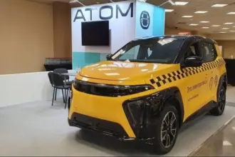 موسكو تكشف عن تاكسي كهربائي بمدى 500 كم في شحنة واحدة