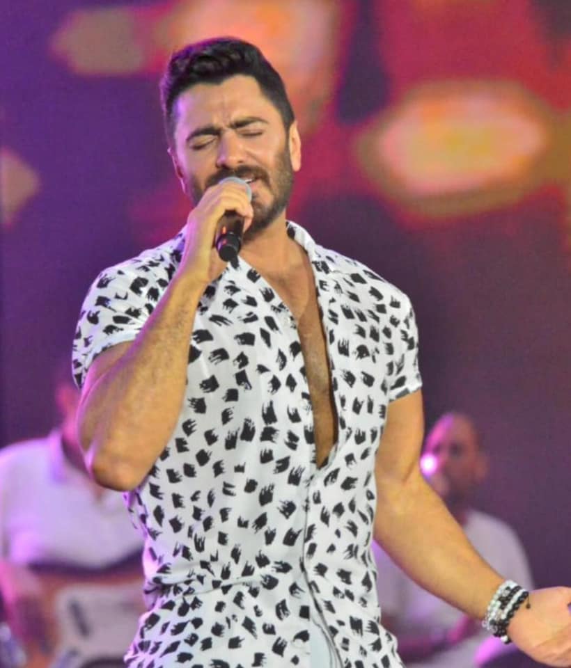 صورة حول : تامر حسني يخطط لحفل استثنائي بأجواء أوبرالية رومانسية تامر حسني يخطط لحفل استثنائي بأجواء أوبرالية رومانسية