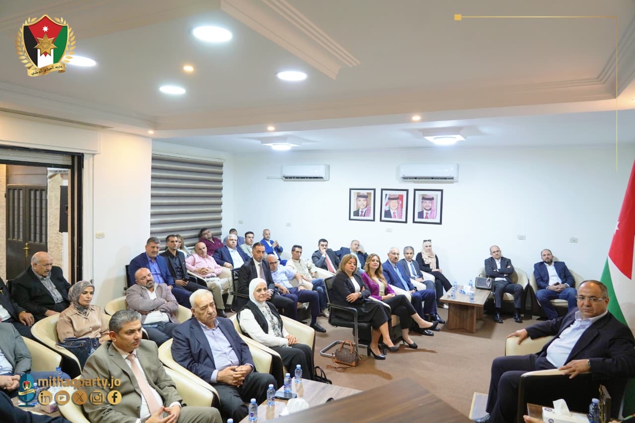 الوزير الأسبق الحموري: الأردن مرّ بحقبات اقتصادية صعبة انعكست على قطاع الاستثمارات والتجارة."صور"