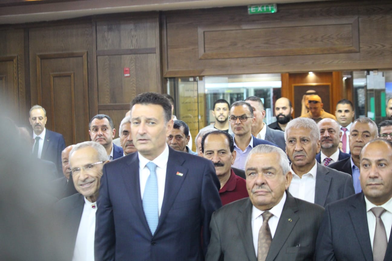 الصفدي يرعى حفل إشهار كتاب للنائب شاهر شطناوي