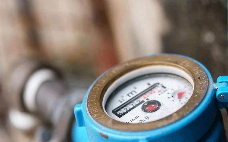 عاجل بالفيديو السعود يؤكد أن عدادات المياه تأخذ هواء ويوضح الحل