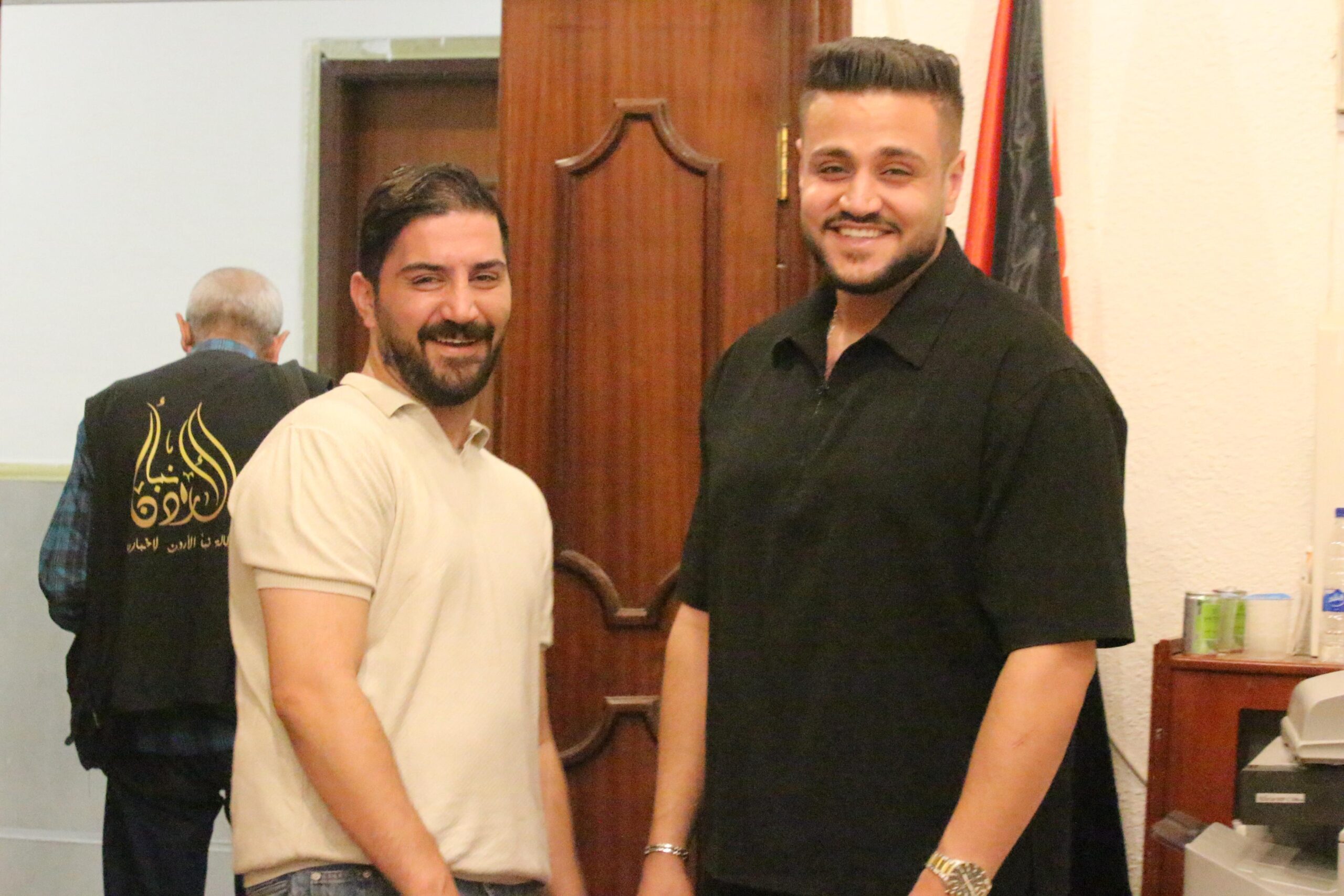 صرخة فنانين بعد دفع التلفزيون الأردني 500 ألف دينار لمؤثر مقابل 15 حلقة… وحزب البناء يتبنى مطالبهم “فيديو وصور"