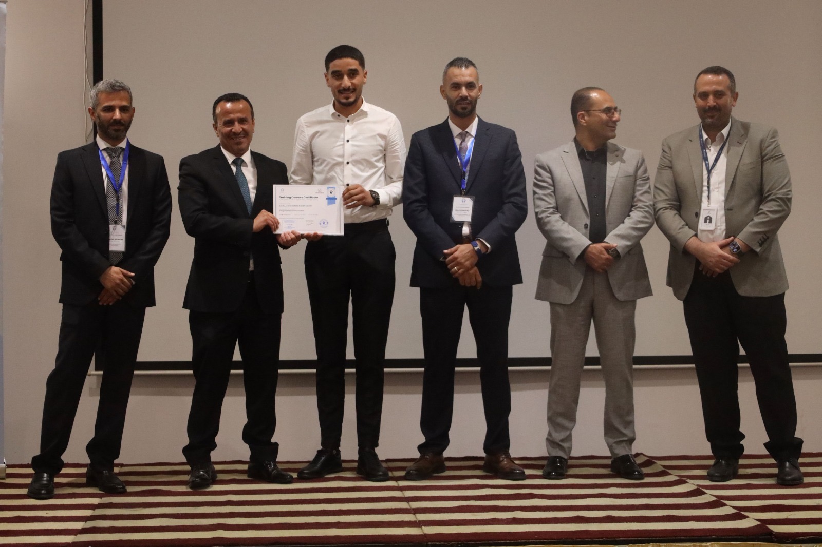 صندوق كفاءات المستقبل" و "اتصالاتي" تحتفيان بخريجي برنامج الاتصالات وتطلقان يومًا وظيفيًا