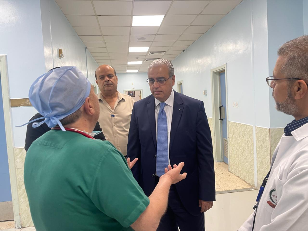 صورة حول : عاجل | وزير الصحة يتابع ميدانياً واقع الخدمات الصحية في مستشفى التوتنجي عاجل | وزير الصحة يتابع ميدانياً واقع الخدمات الصحية في مستشفى التوتنجي