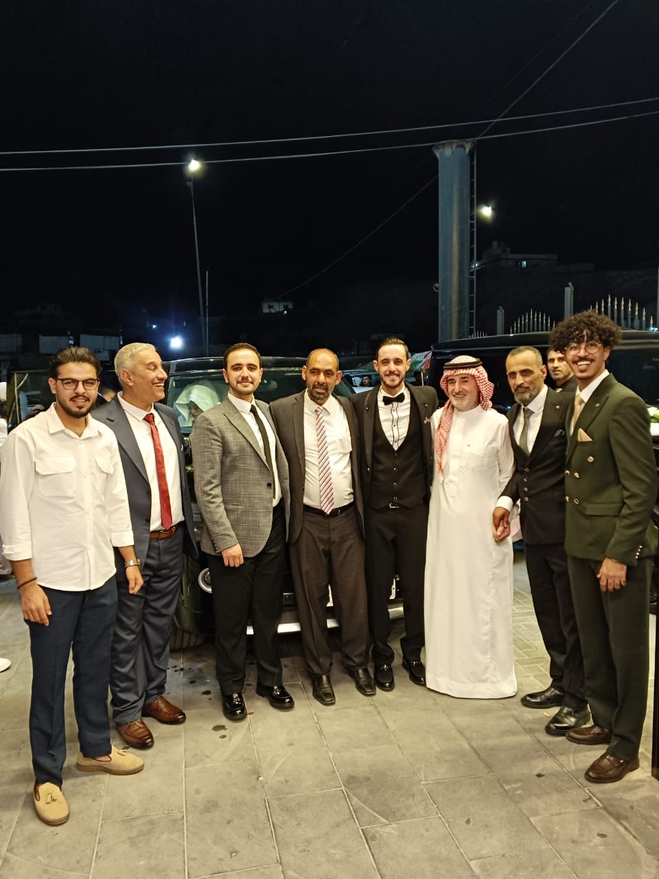 قطيشات يهنئ احمد الخرابشه بمناسبة زفاف نجله