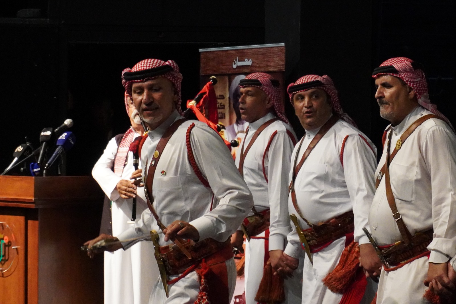 عاجل | العيسوي يرعى عرض الفيلم الوثائقي "معان حيث أشرقت شمس المملكة" فيديو