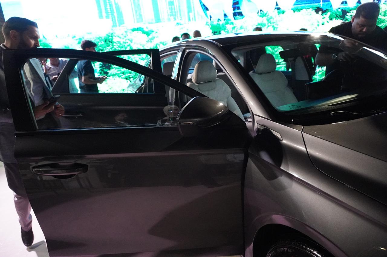 جيلي تكشف عن طرازات 2026 في عمان وتعد بتجربة مميزة لكل فئة .. فيديو وصور