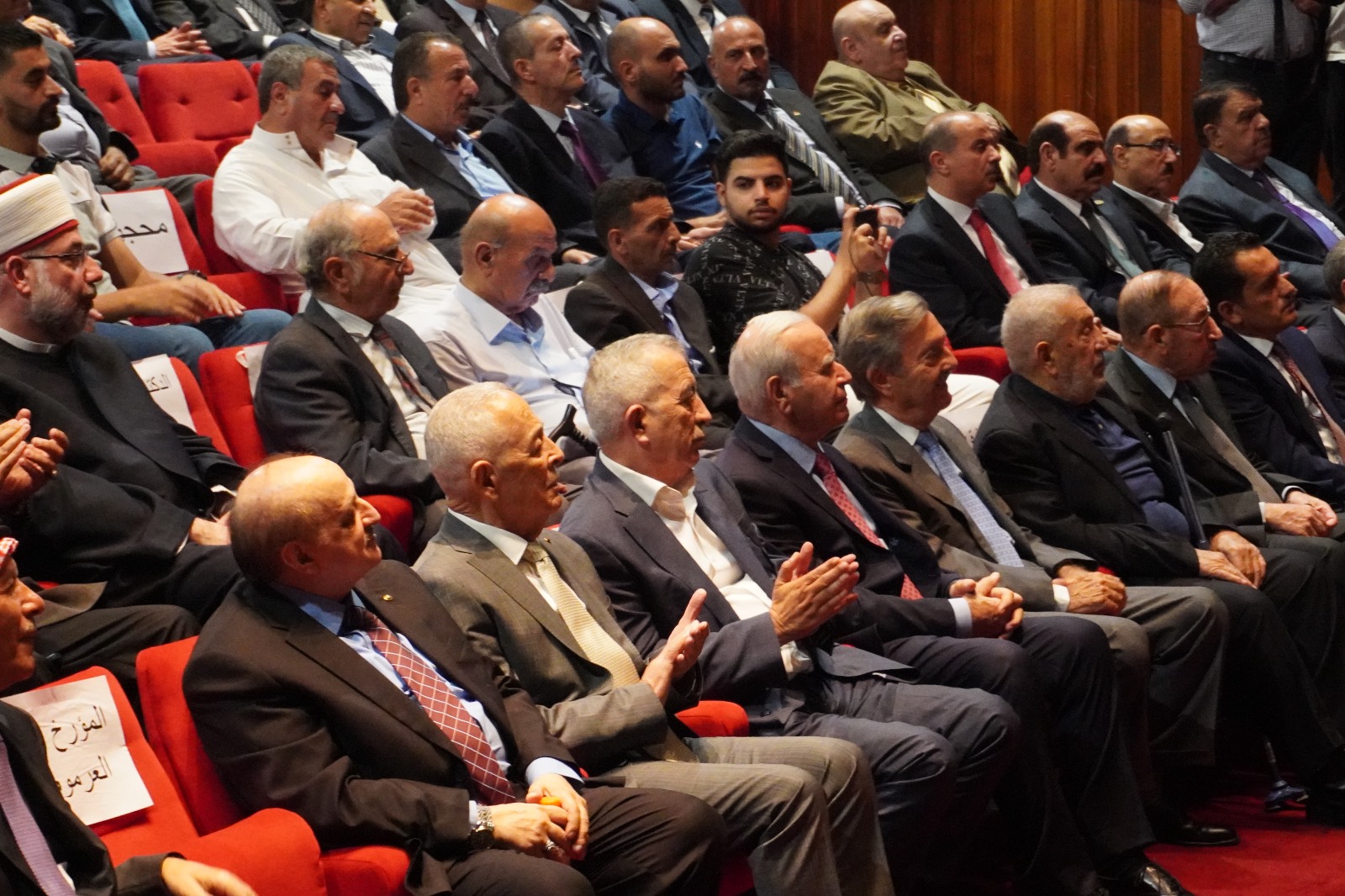 عاجل | العيسوي يرعى عرض الفيلم الوثائقي "معان حيث أشرقت شمس المملكة" فيديو