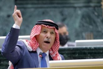 العرموطي يدعو إلى عدم التضييق على الحريات ويثمن الموقف الرسمي في مواجهة الخطر الصهيوني