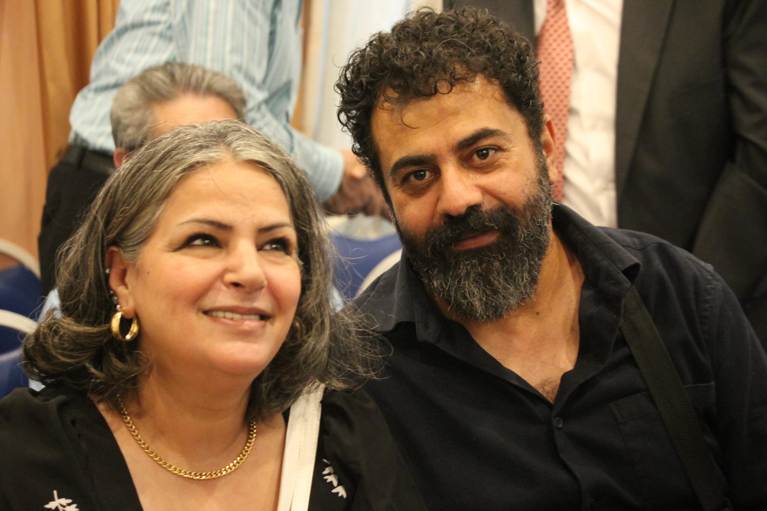 صرخة فنانين بعد دفع التلفزيون الأردني 500 ألف دينار لمؤثر مقابل 15 حلقة… وحزب البناء يتبنى مطالبهم “فيديو وصور"