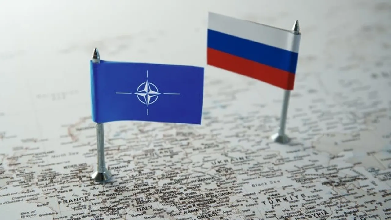 صورة حول : الناتو يواجه تحديات باهظة التكلفة في اعتراض المسيرات الروسية الناتو يواجه تحديات باهظة التكلفة في اعتراض المسيرات الروسية