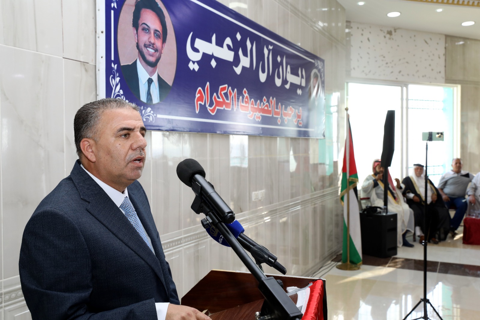 العيسوي يرعى احتفال ديوان أنباء عشائر الزعبية بالمناسبات الوطنية