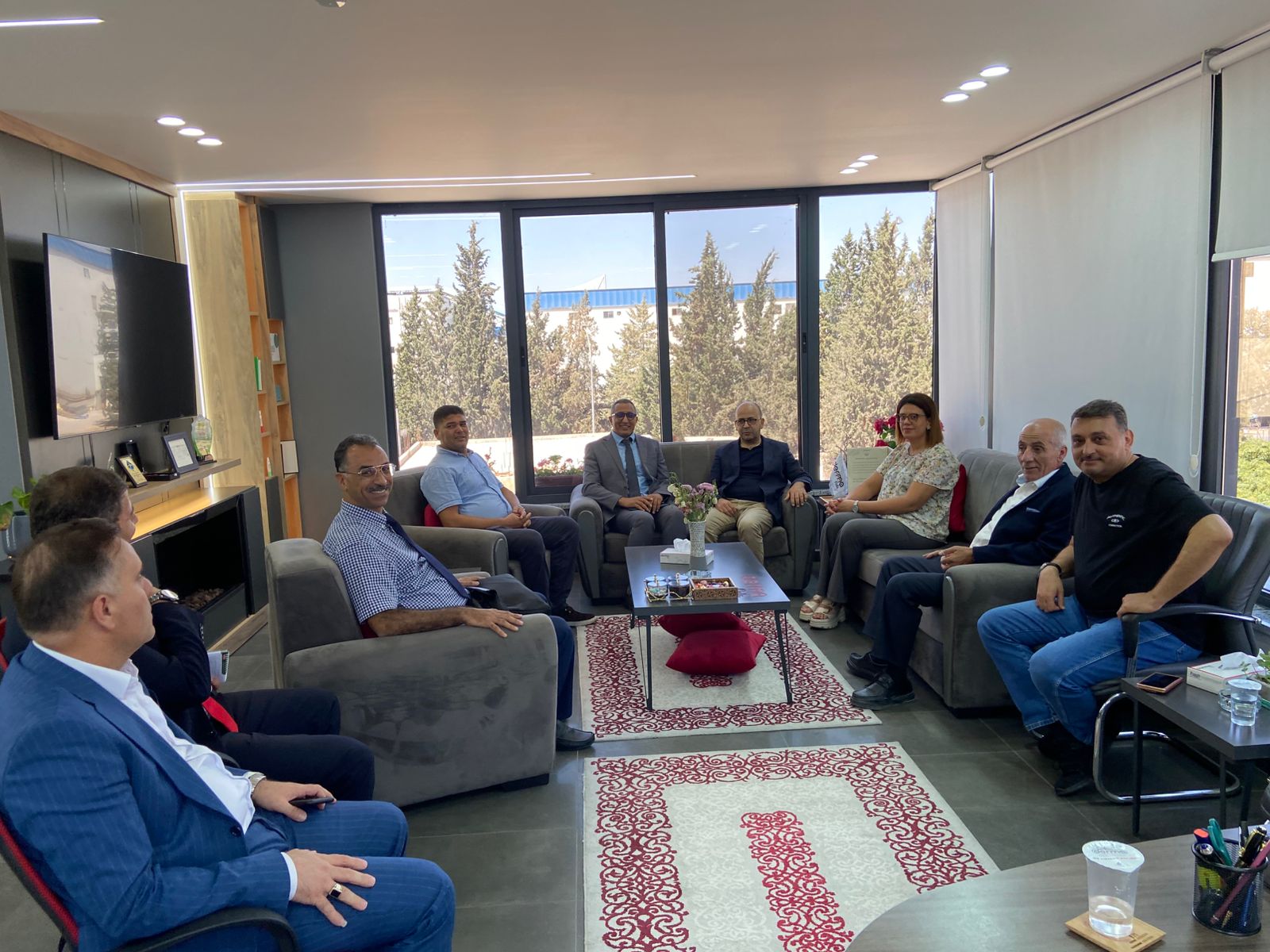 ابو حسان يدعو لشراكة صناعية أردنية تونسية 