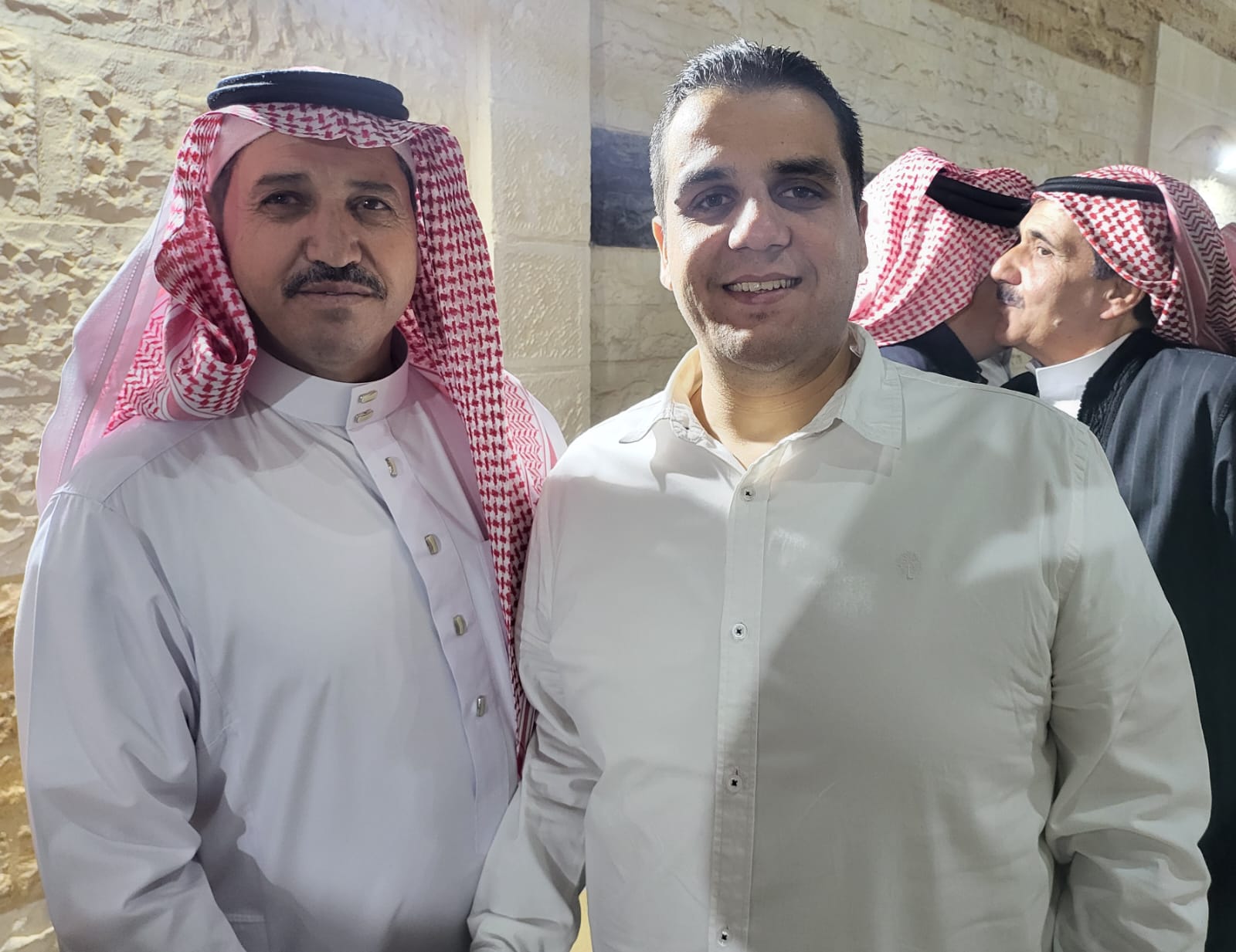 رجل الأعمال ناصر سعيد الركيبات يستقبل المهنئين بنجاح عملية زراعة الكلى