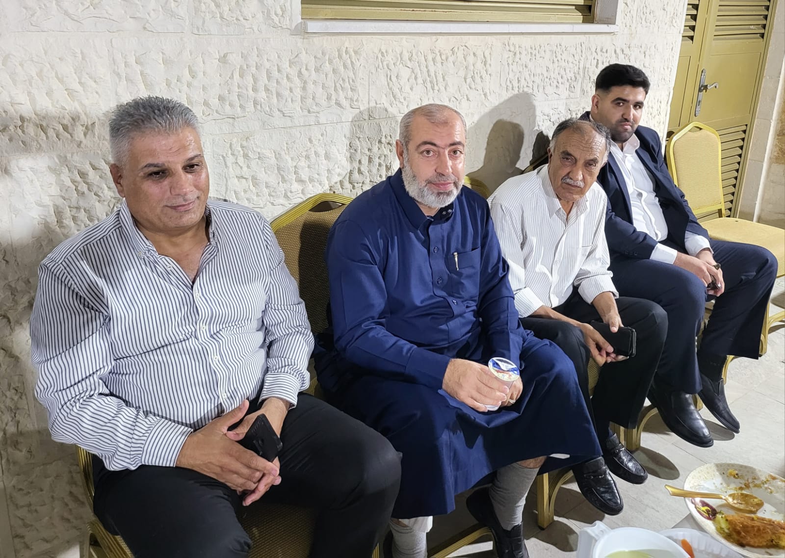 رجل الأعمال ناصر سعيد الركيبات يستقبل المهنئين بنجاح عملية زراعة الكلى