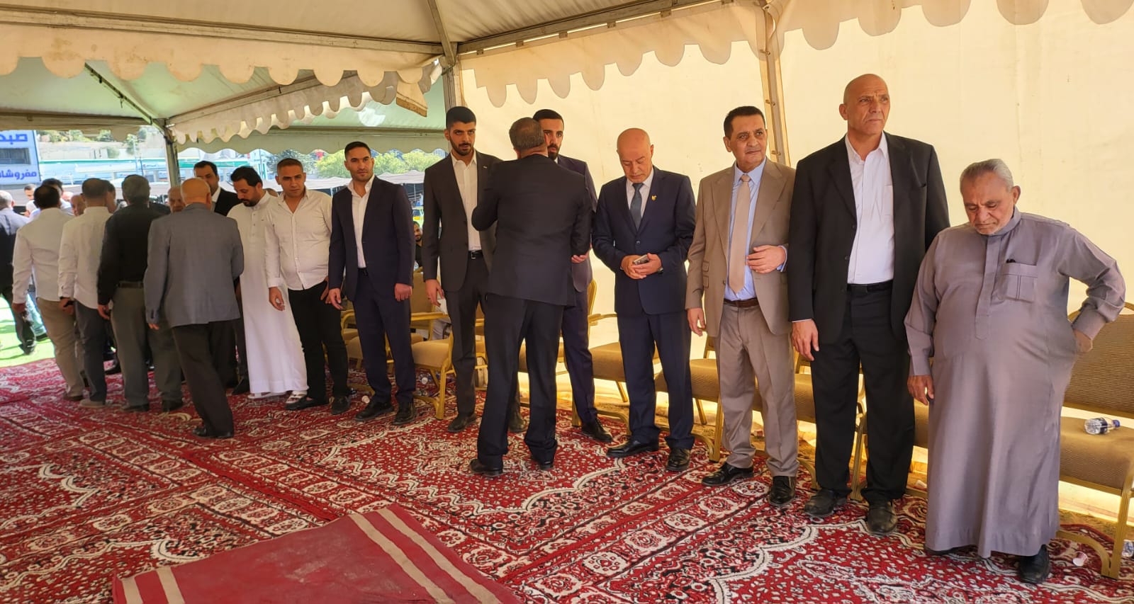 حشود غفيرة تشارك مروان الركيبات حفل زفاف نجله المهندس عبدالله في دابوق