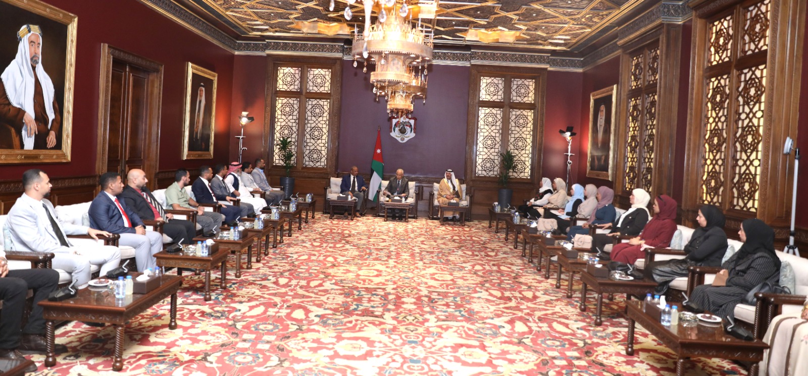 العيسوي: التحديث الشامل خيار وطني لا رجعة عنه بقيادة الملك