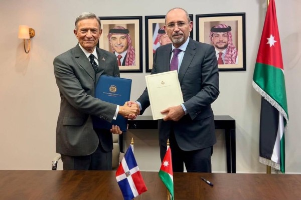 صورة حول : الأردن والدومينيكان يوقّعان اتفاقية إعفاء التأشيرات الأردن والدومينيكان يوقّعان اتفاقية إعفاء التأشيرات