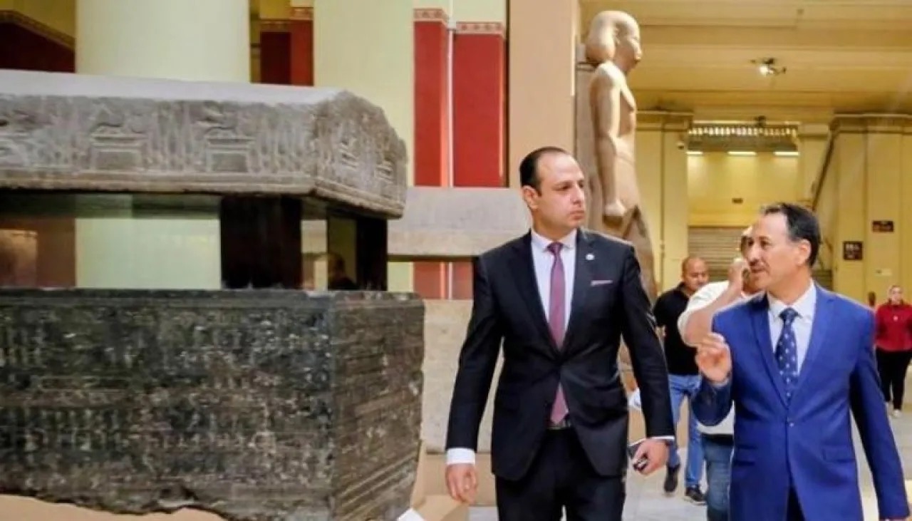 صورة حول : النيابة المصرية تحقق في واقعة اختلاس النيابة المصرية تحقق في واقعة اختلاس