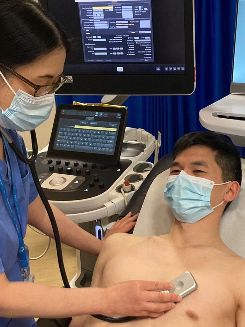 سماعة طبية بالذكاء الاصطناعي تغير قواعد كشف أمراض القلب في بريطانيا