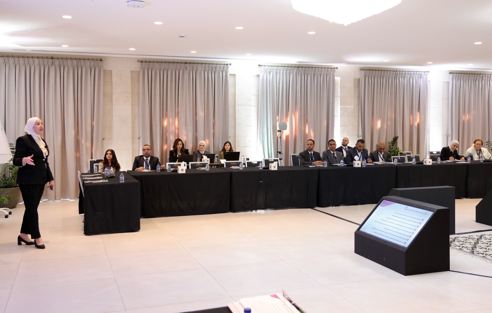 وفاء بني مصطفى تستعرض أولويات قطاع تمكين المرأة في البرنامج التنفيذي الثاني لرؤية التحديث الاقتصادي