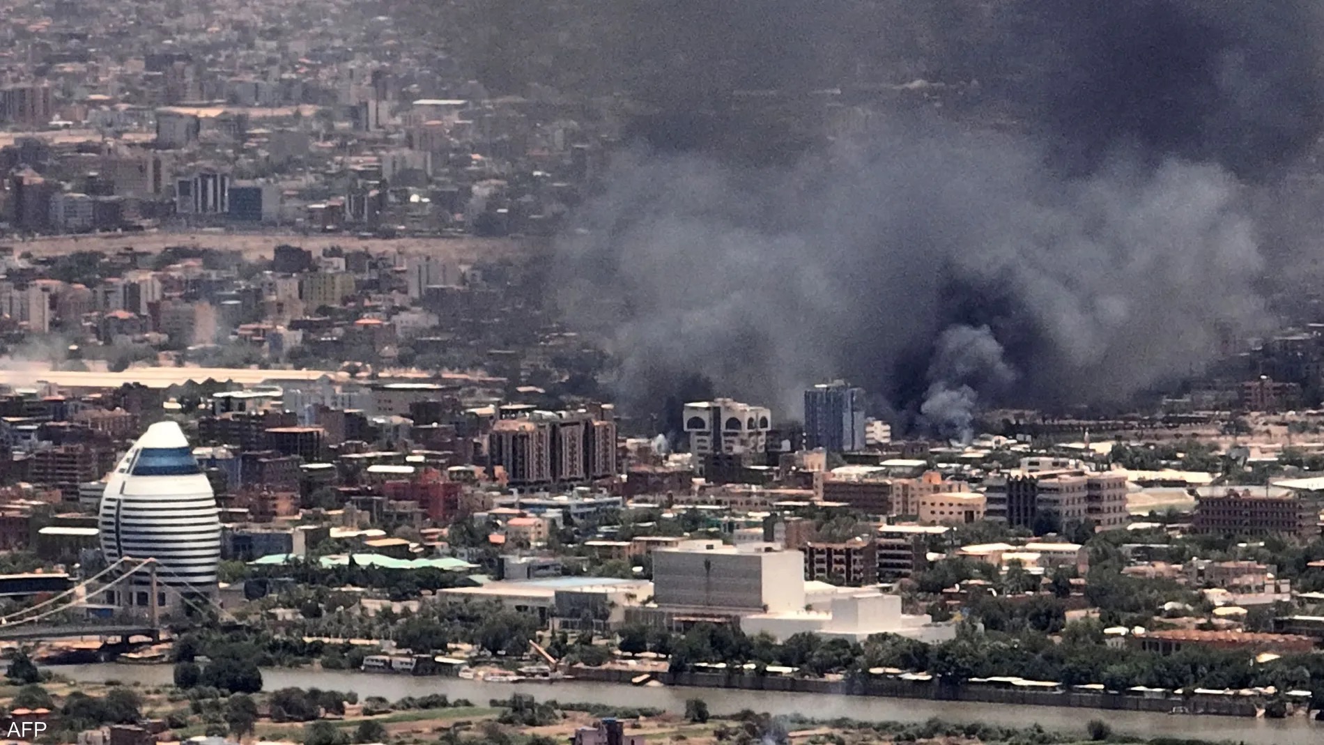 صورة حول : اتهامات لاستخدام أسلحة كيماوية في نيالا.. تقرير مجموعة “محامو الطوارئ” اتهامات لاستخدام أسلحة كيماوية في نيالا.. تقرير مجموعة “محامو الطوارئ”