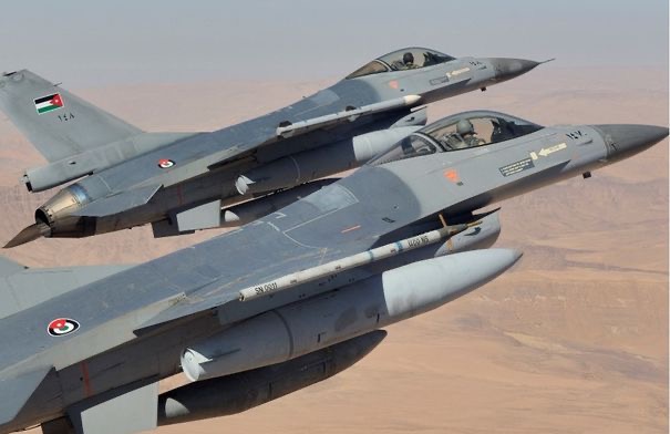 صورة حول : الحنيطي يفتتح مبنى الطيران التشبيهي وهنجر طائرة “بيل 505” في كلية الملك الحسين الجوية الحنيطي يفتتح مبنى الطيران التشبيهي وهنجر طائرة “بيل 505” في كلية الملك الحسين الجوية