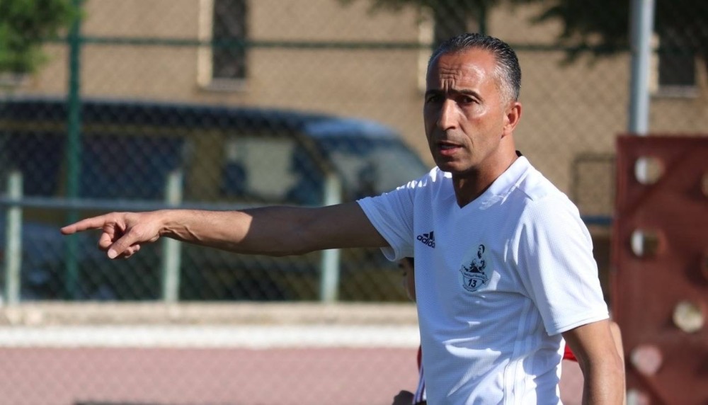 صورة حول : الجزيرة يعين رأفت علي مديراً فنياً للفريق الأول الجزيرة يعين رأفت علي مديراً فنياً للفريق الأول