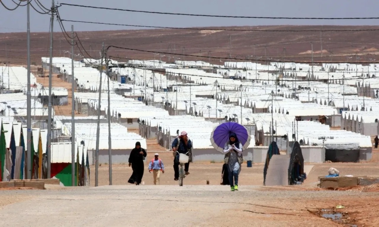 صورة حول : تراجع أعداد اللاجئين المستفيدين من المساعدات في الأردن تراجع أعداد اللاجئين المستفيدين من المساعدات في الأردن
