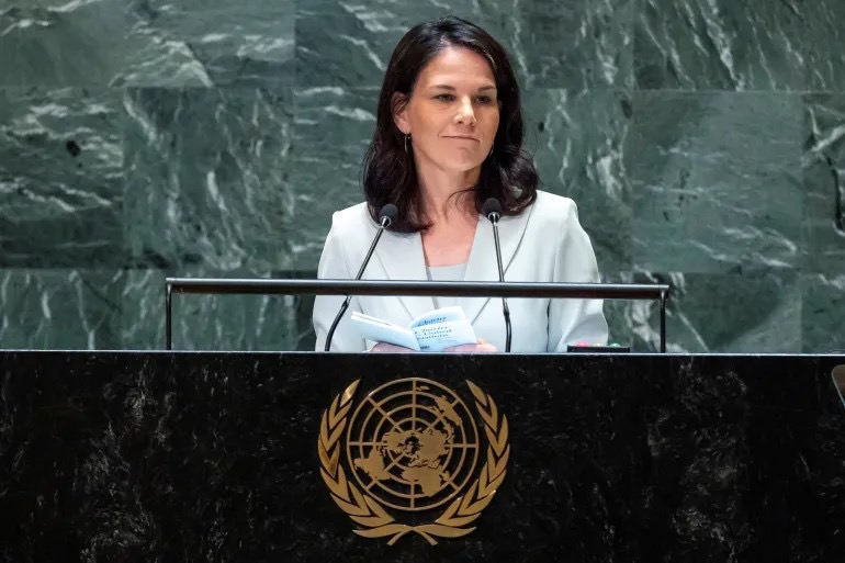 صورة حول : بيربوك: حل الدولتين السبيل الوحيد لضمان السلام بيربوك: حل الدولتين السبيل الوحيد لضمان السلام