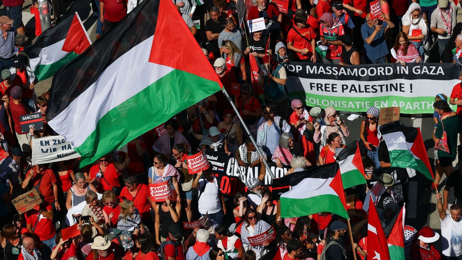 صورة حول : أوروبا تضغط على ترمب لتبني خطة لما بعد حرب غزة"صورة" أوروبا تضغط على ترمب لتبني خطة لما بعد حرب غزة"صورة"