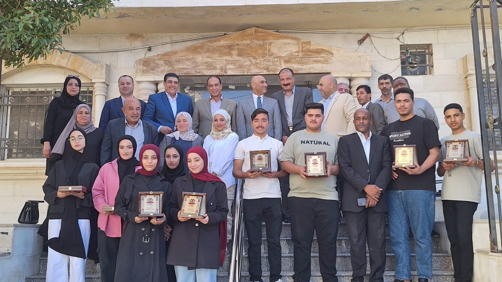 متصرف عين الباشا يكرّم الناجحين ويدعم نادي يرموك البقعة