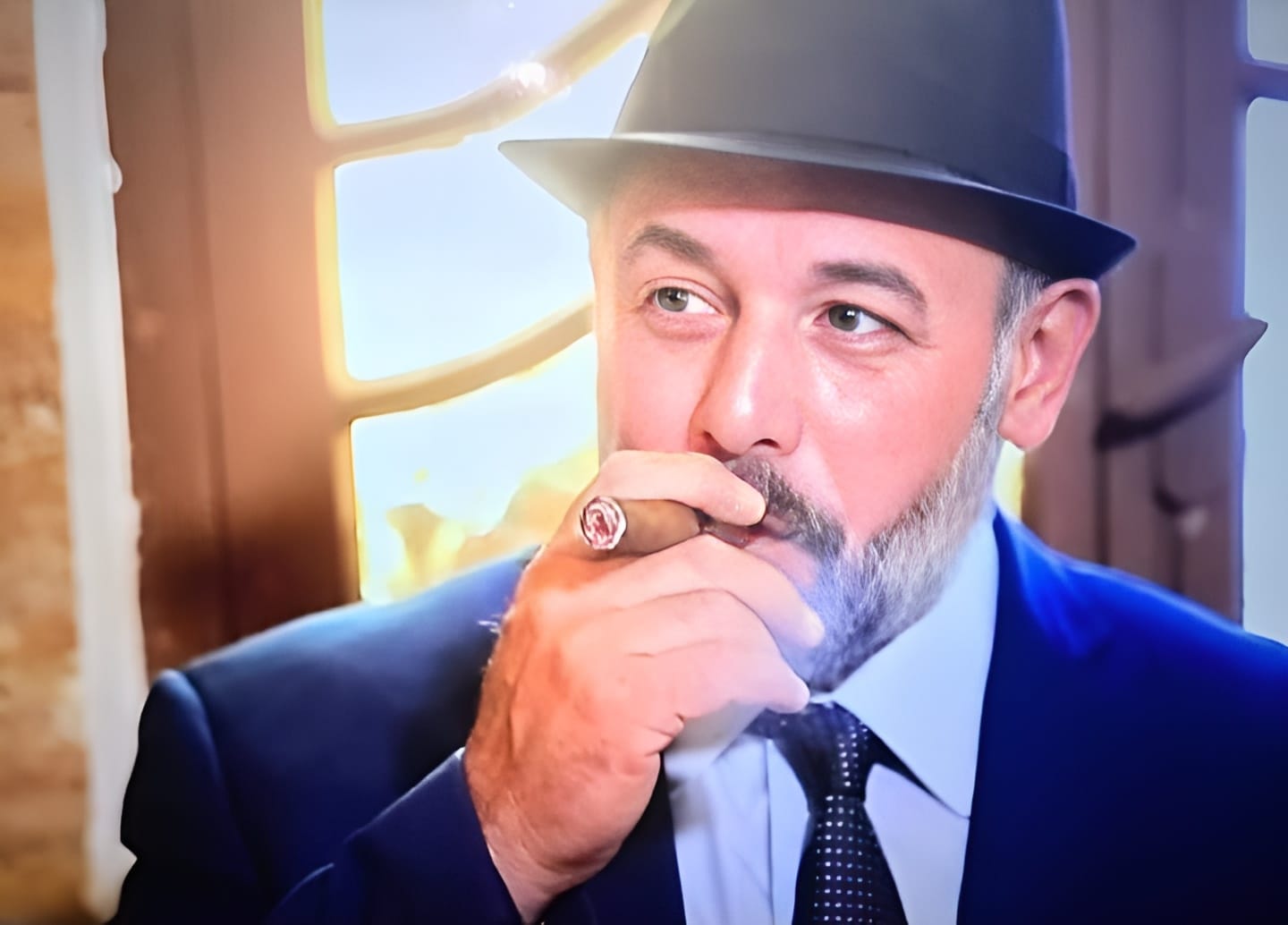 النسيب الغريب