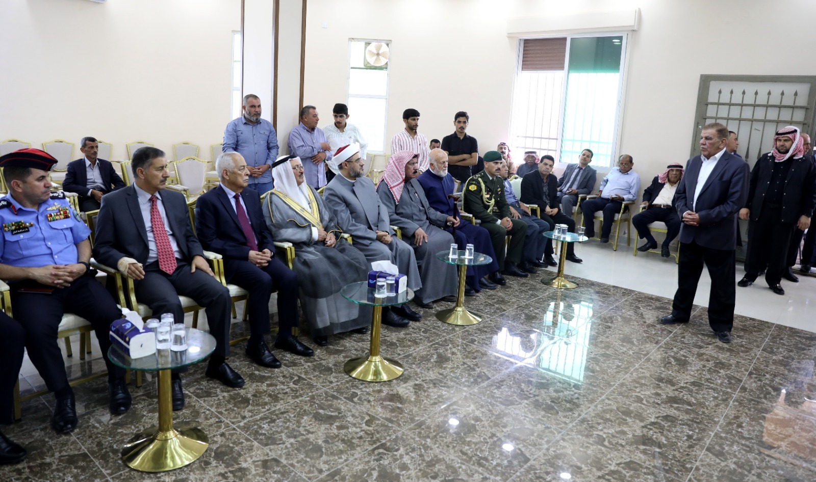 مندوبا عن الملك وولي العهد. العيسوي يعزي عشيرة الياصجين