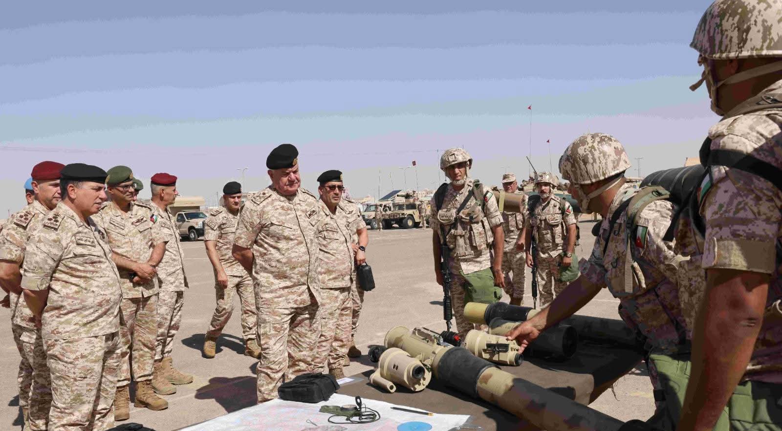 رئيس هيئة الأركان المشتركة يزور قيادة المنطقة العسكرية الوسطى