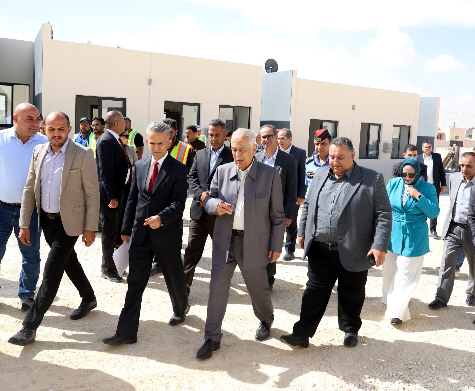 العيسوي: المبادرات الملكية ماضية في ترجمة الرؤى الملكية إلى منجزات ملموسة"صور"