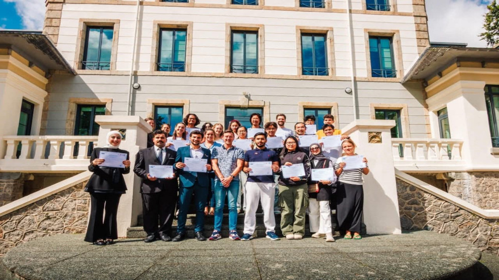 صورة حول : طلبة جامعة آل البيت يحصدون زمالة المعهد الفرنسي طلبة جامعة آل البيت يحصدون زمالة المعهد الفرنسي