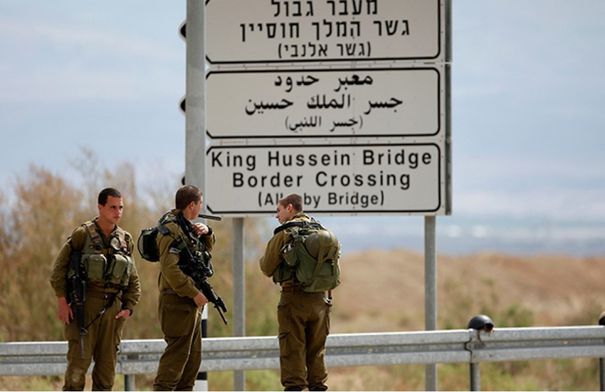 صورة حول : إعلام عبري: جيش الاحتلال الإسرائيلي يحشد آلاف الجنود على الحدود مع الأردن إعلام عبري: جيش الاحتلال الإسرائيلي يحشد آلاف الجنود على الحدود مع الأردن