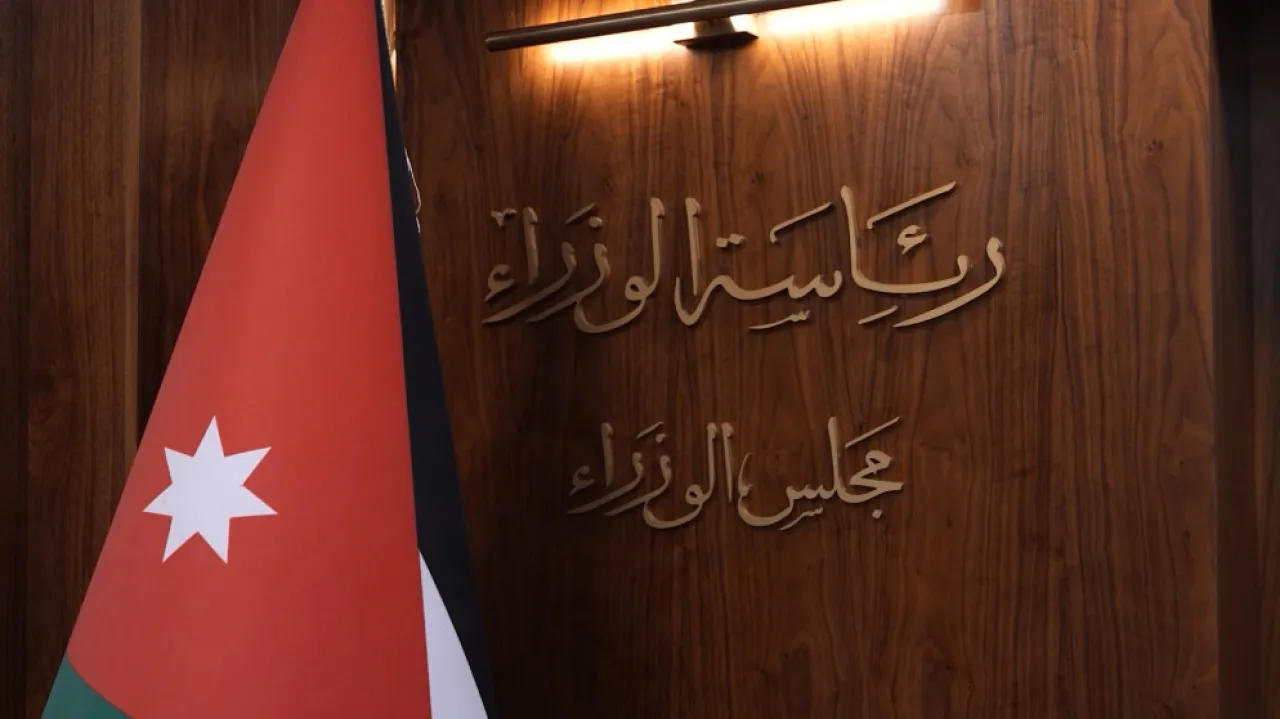 قرارات حكومية جديدة لتنظيم تعيين الحالات الإنسانية في القطاع العام