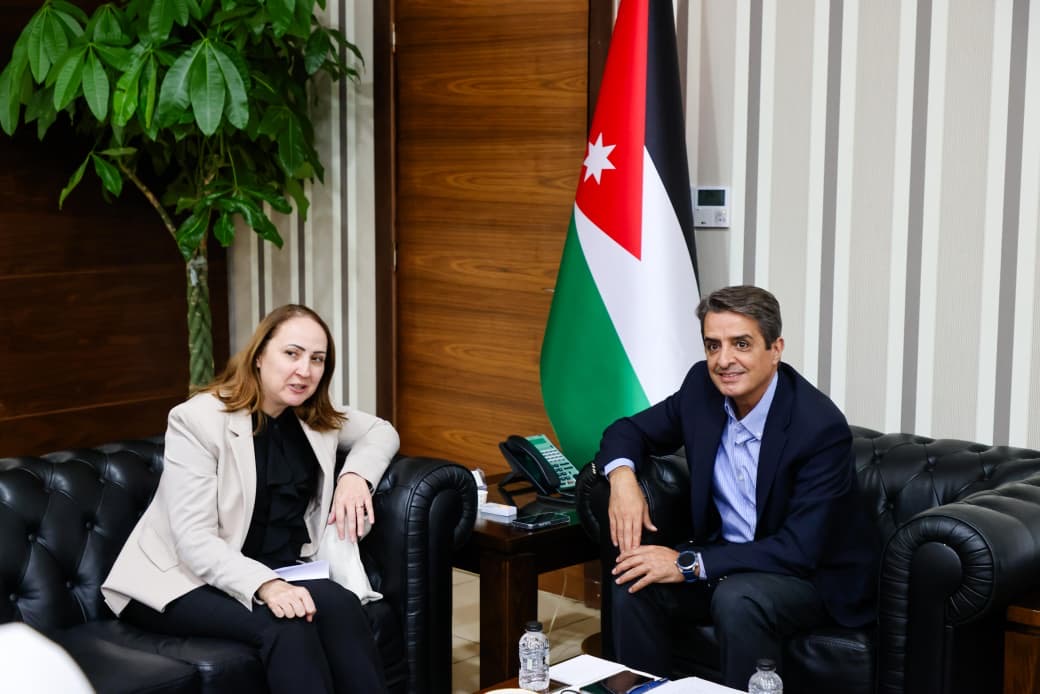 صورة حول : وزير الشباب يبحث مع "شؤون المرأة" و"الشفافية" تمكين الشابات وتعزيز المشاركة السياسية وزير الشباب يبحث مع "شؤون المرأة" و"الشفافية" تمكين الشابات وتعزيز المشاركة السياسية